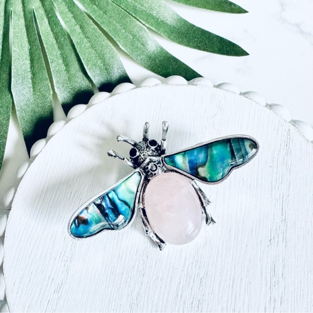 2/$30🌵 Bumble Bee Pin Iridescent Abalone Metal Bug Brooch Pin Necklace Pendant